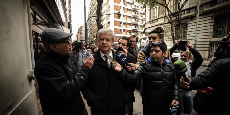 El abogado de CFK dijo que lo excluyeron de los procedimientos