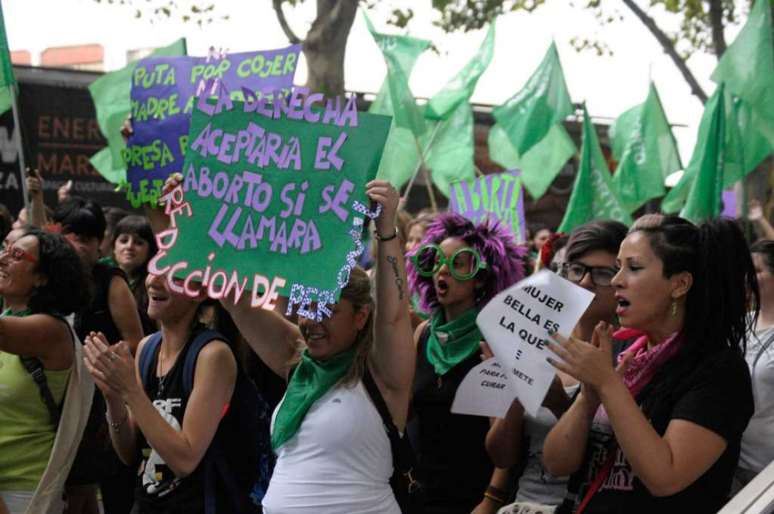 Casi la mitad de los cuyanos, a favor del aborto