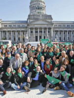 Roces dentro de Cambiemos por una foto a favor del aborto legal