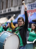 Sanción inicial para el aborto legal: la euforia de Lubertino y Galmarini