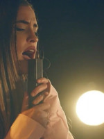 Abril Olivera presenta su disco debut "Abril"