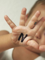#LaCaraDelAbuso: una campaña para concientizar y salvar la infancia