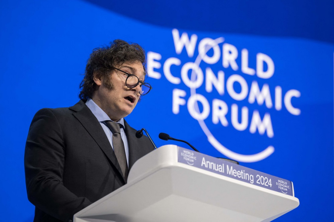 Milei emprende el retorno al país desde Davos tras participar en el Foro Económico Mundial