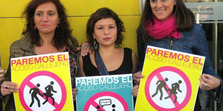 El Congreso ya debate un proyecto para penalizar el acoso callejero