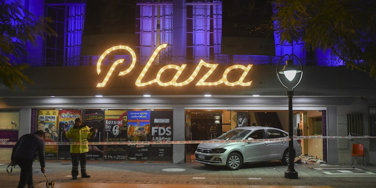 Teatro Plaza: "Se trasladó a 23 personas a diferentes hospitales"