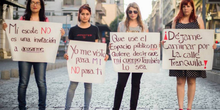 El 80 % de las mujeres se siente insegura en la calle