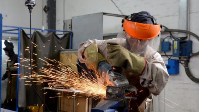 imagen La economía se contrajo el 2,2 % en febrero