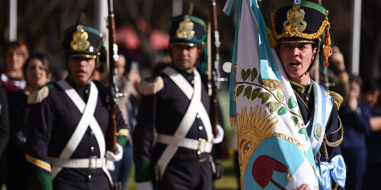 Galería de imágenes: conmemoraron el 167º aniversario de la muerte de San Martín