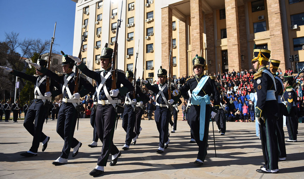 imagen Galería de imágenes: conmemoraron el 167º aniversario de la muerte de San Martín