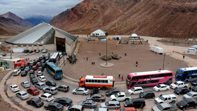 imagen Argentina y Chile buscan agilizar trámites migratorios