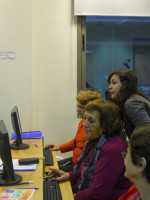 Lejos de sus afectos y maltratados: un estudio reveló cómo la pandemia golpeó a adultos mayores