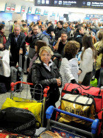 Aerolíneas Argentinas suspende a 376 empleados: gremios anunciarán nuevas medidas