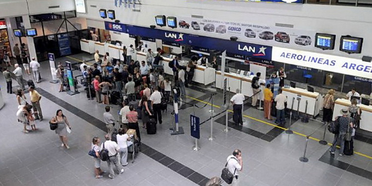Quieren atenuar el efecto del cierre del aeropuerto
