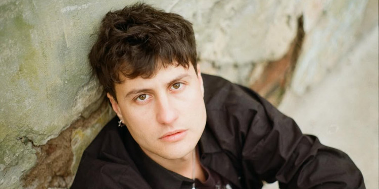 Juan Julián presenta "Rolling Garross" en el Willys Bar