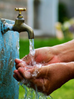 Una de cada tres escuelas del mundo no tiene agua potable