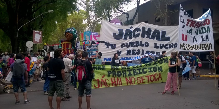 Marcha de la bronca y por el agua