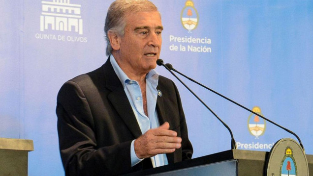 imagen A cinco meses de la desaparición del ARA San Juan, Aguad se presentará en el Congreso