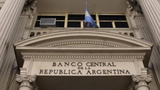 imagen El Central bajó la tasa por primera vez en 13 meses: la redujo 75 puntos y quedó en 28%