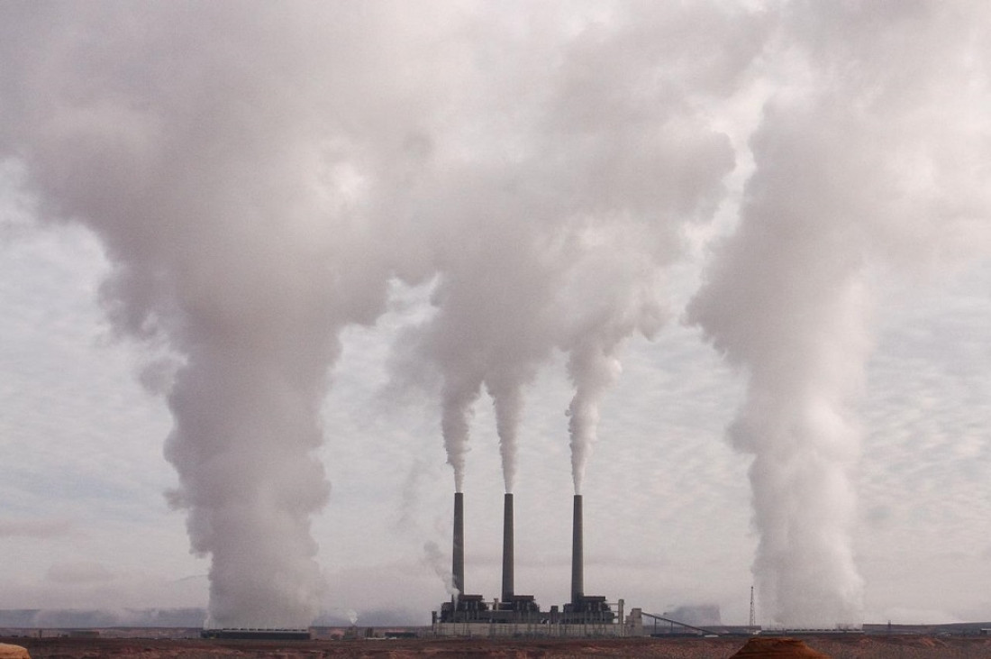 Casi la totalidad de la población mundial respira aire contaminado