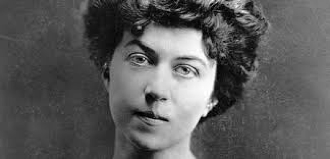 Alexandra Kollontai, en Sujetas