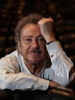 Homenajeamos a Alfredo Alcón con un "Fuerte ese aplauso"