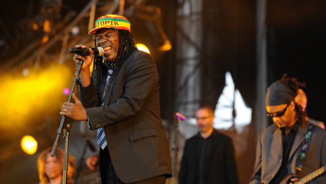 imagen Rastamanes, ¡a vibrar!
