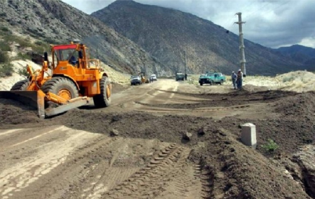 Aludes en alta montaña: "los equipos de Vialidad están al pie del trabajo"