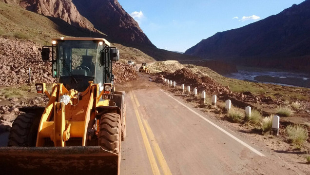 imagen El paso a Chile permanecerá cerrado al menos 48 horas más