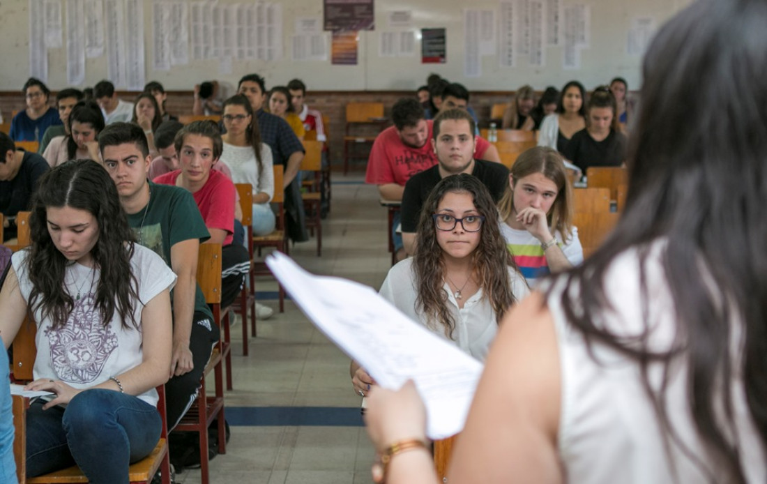 La UNCUYO dará apoyo a ingresantes que deban materias del secundario