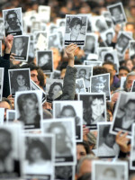 El Congreso trata hoy una ley para las víctimas del atentado a la AMIA