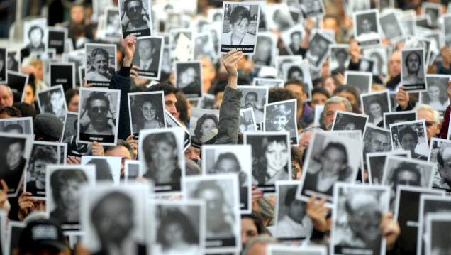 imagen Es oficial la indemnización a víctimas y familiares del atentado a la AMIA