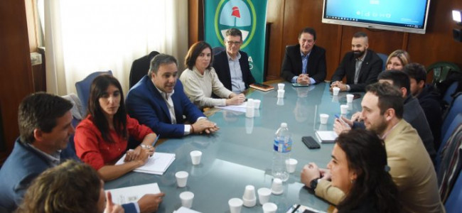 El diálogo empieza a destrabar el conflicto con anestesistas