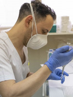 Un nuevo y esperanzador tratamiento oral contra el cáncer de vejiga fue aprobado por la Anmat
