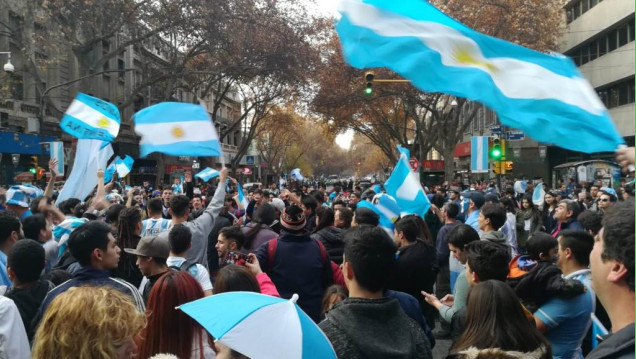 imagen Así festejó Mendoza la clasificación de la Selección