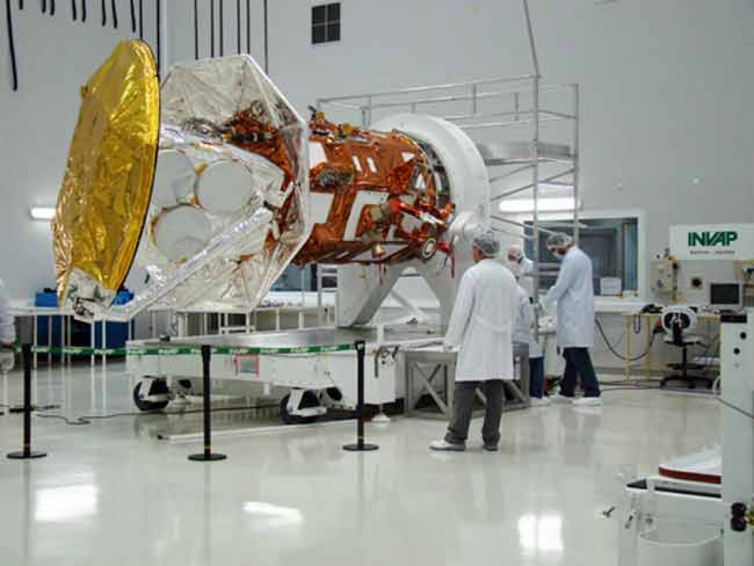 ARSAT-1, hacia su órbita definitiva