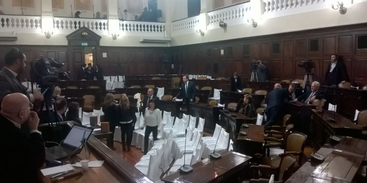 Así se vive en Twitter la previa al discurso de Cornejo ante la Asamblea Legislativa