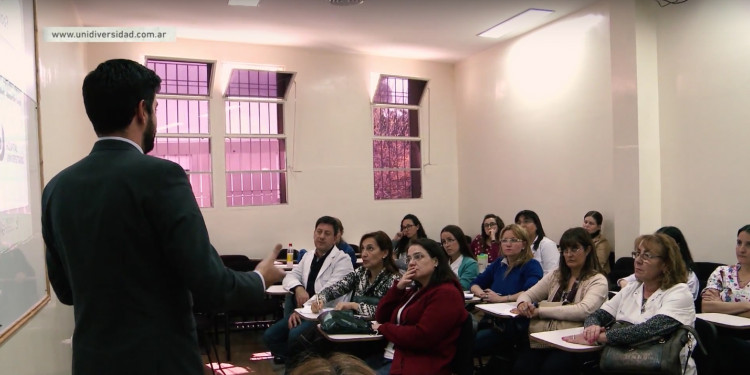 Ateneo sobre patologías infantiles