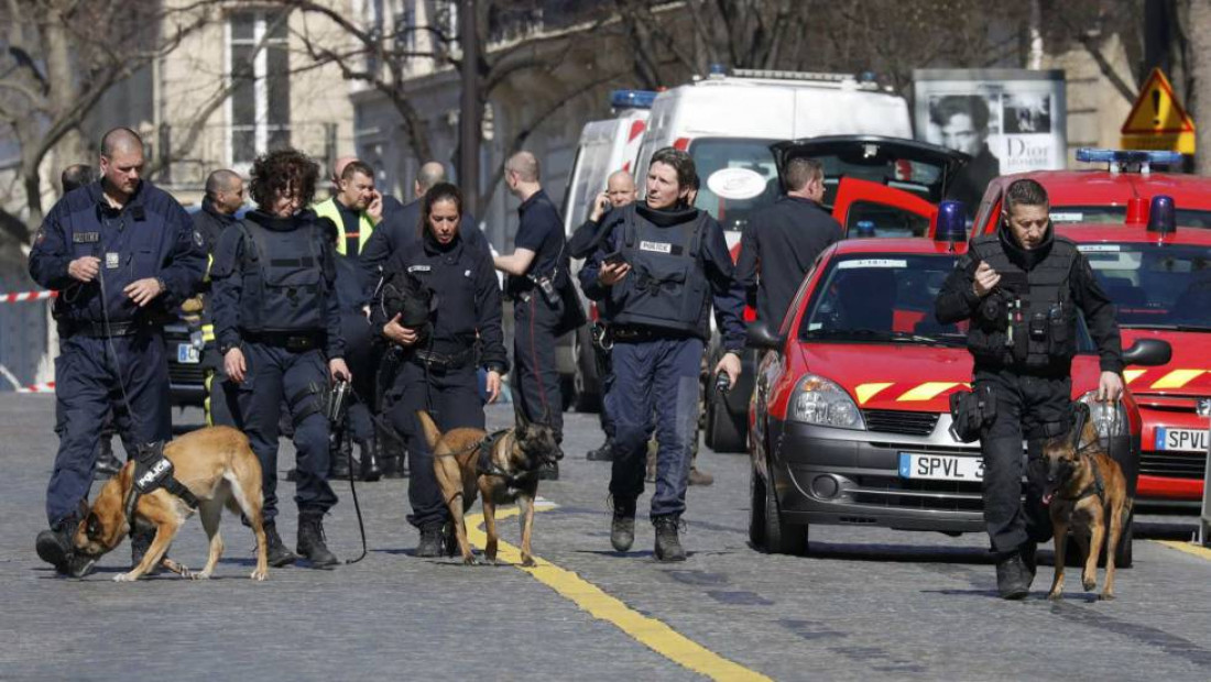 Estalló una "carta bomba"  en una sede del FMI de París 