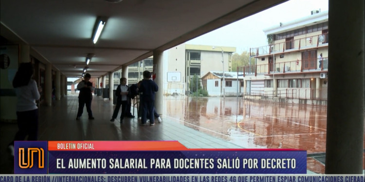 El Gobierno aumentó por decreto a los docentes 