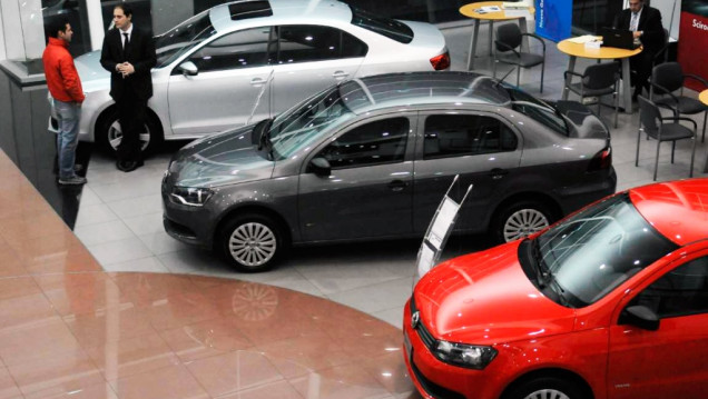 imagen Eliminaron impuesto a los autos de media gama