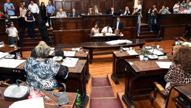 imagen Con el PJ dividido, Cornejo se ilusiona con el Presupuesto