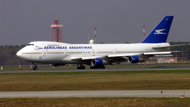 imagen Debatirán proyecto para declarar "servicio público esencial" a la navegación aérea