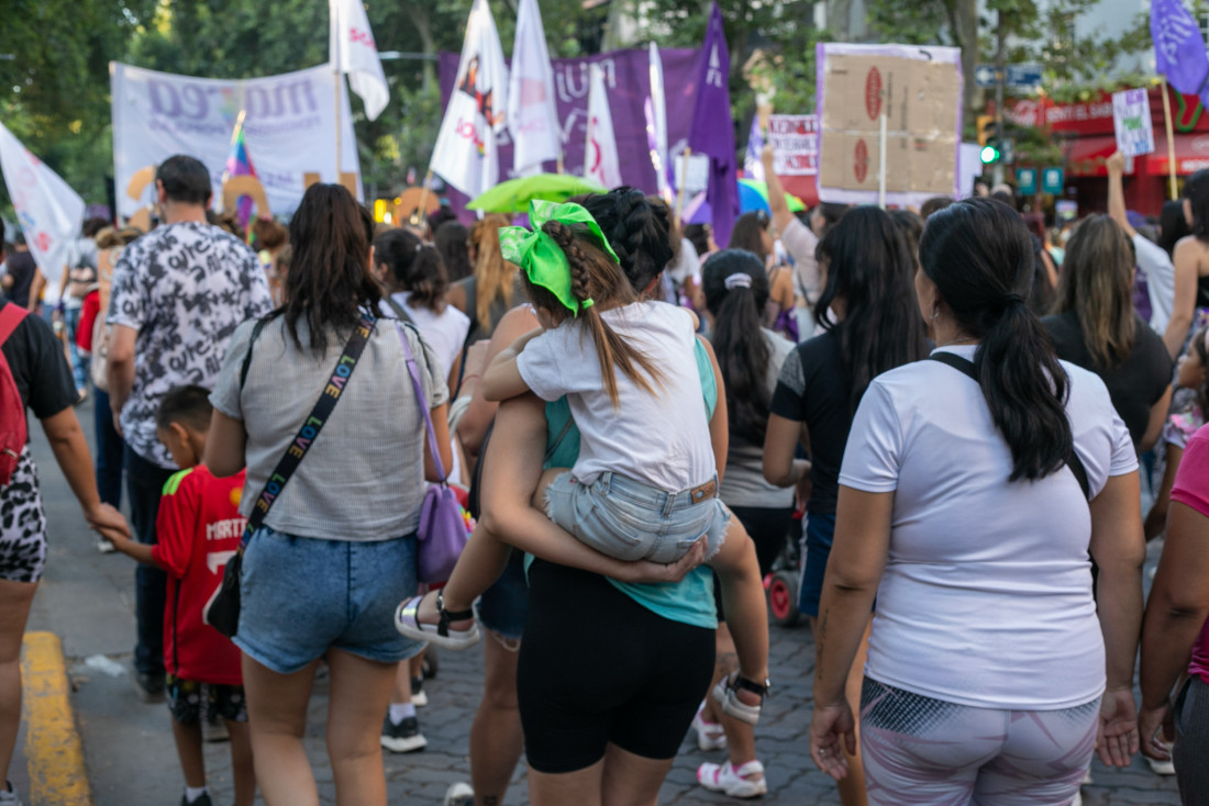 En un mundo de reacción conservadora y patriarcal, los feminismos salen a la calle 