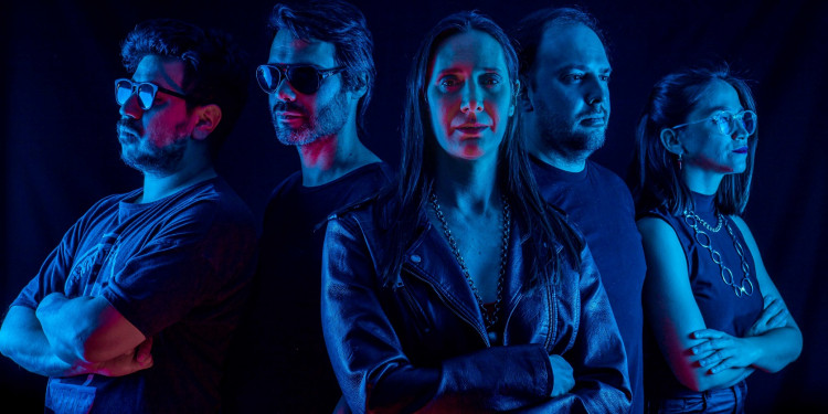 Lexy Frank despide el año con un show poderoso en el que adelantará material de su próximo disco