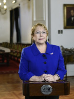 Bachelet presenta ante el Congreso su proyecto de educación gratuita