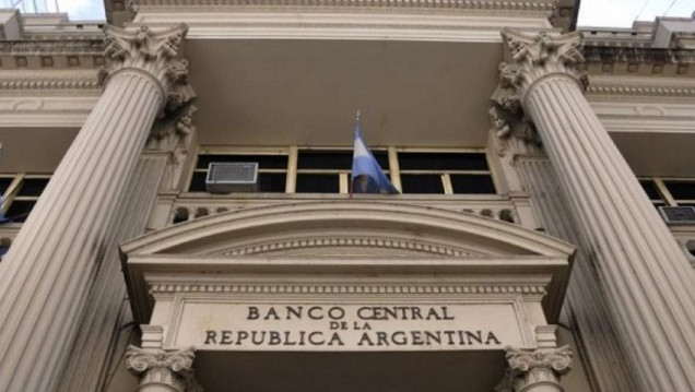 imagen El Gobierno aseguró que "es imposible no pagar los intereses de las Leliq"