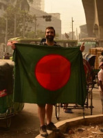 "El amor de Bangladesh por los colores argentinos no se ve en todos lados"