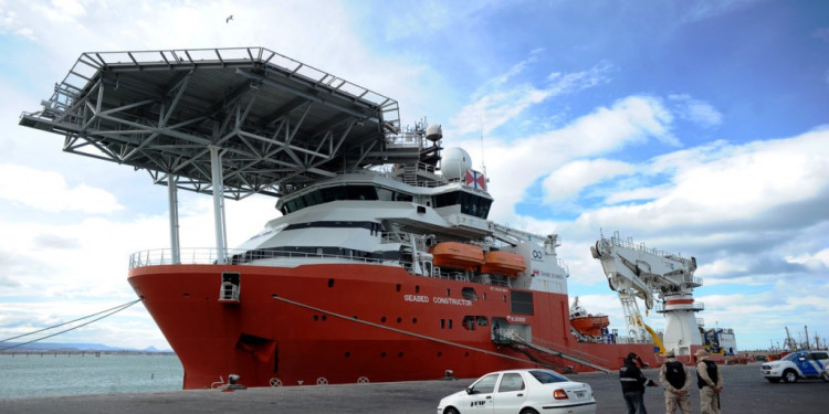 El buque más avanzado del mundo ya busca al ARA San Juan