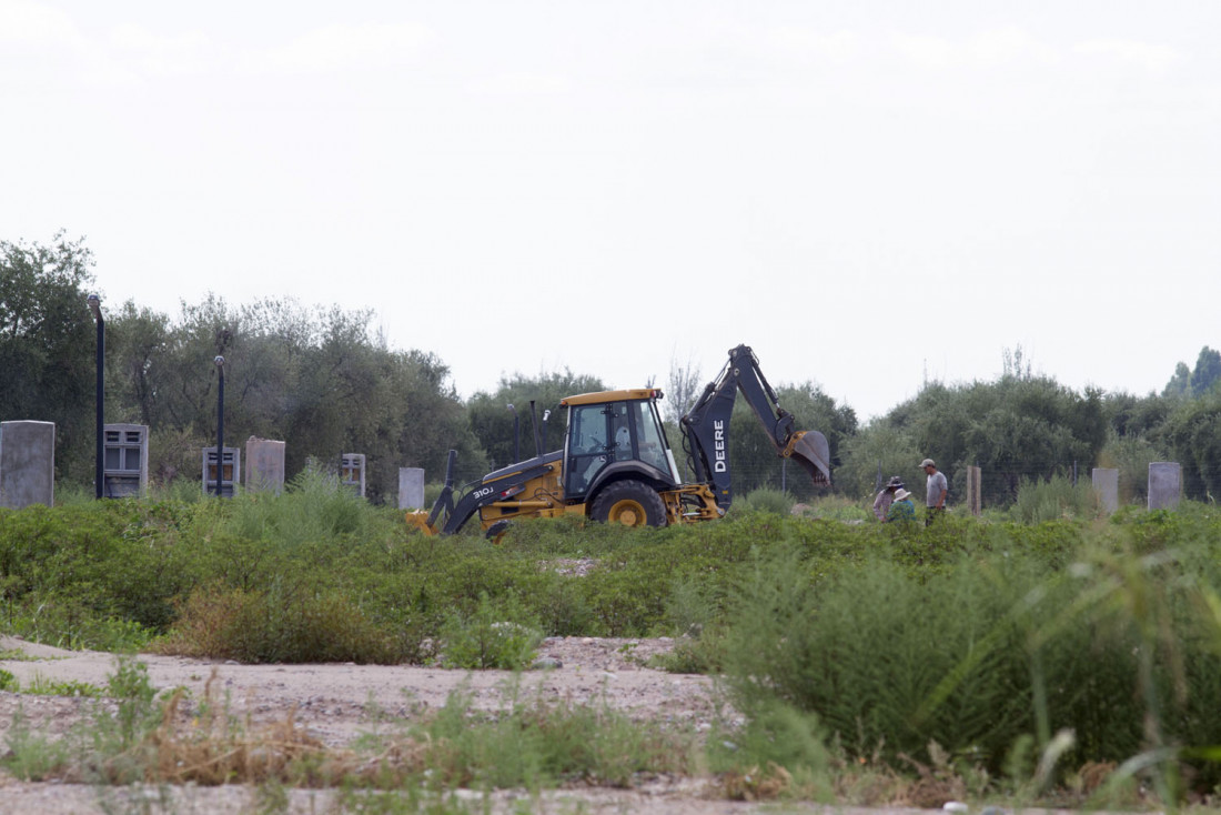 El avance urbano sobre tierras productivas se trasladó al Este