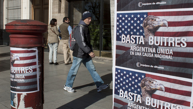 imagen Rojo Font: "No se viene una crisis por el fallo de los fondos buitre"